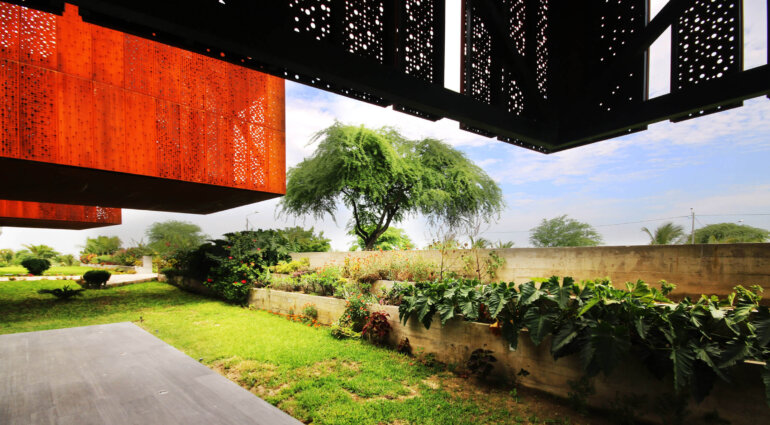 Perforeeritud Corten-teras fassaadiviimistluses